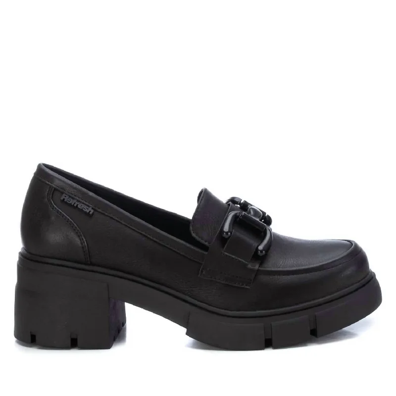 Women's Moccasins In Black