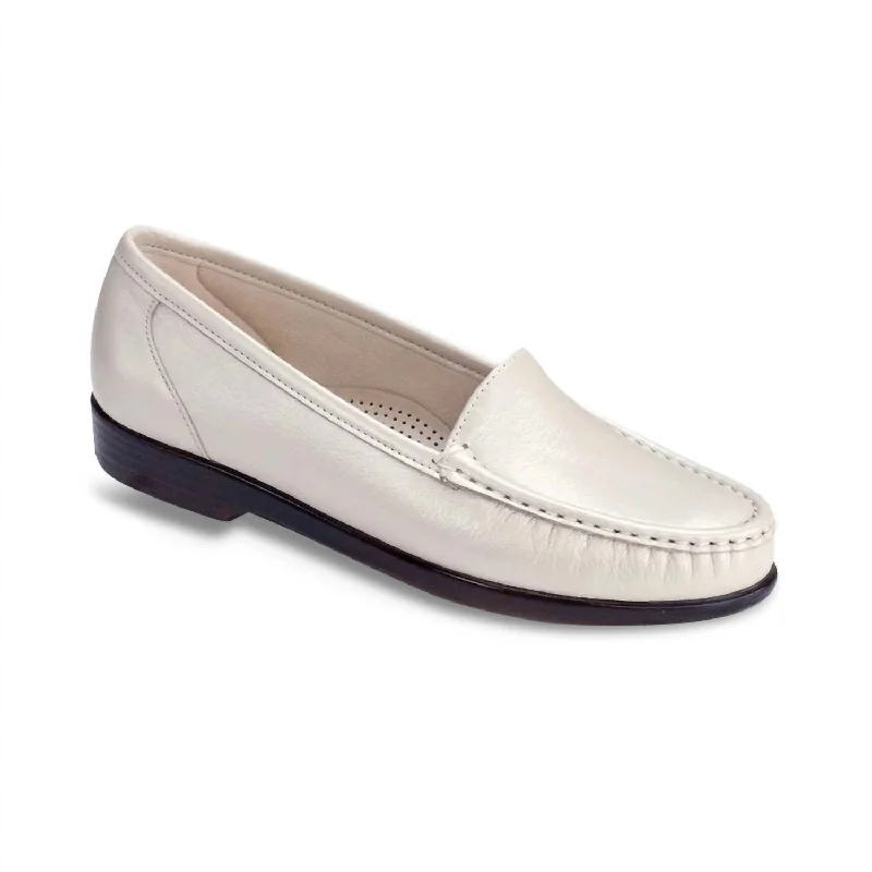 Women's Simplify Slip On Loafer - Medium In Pearl Bone