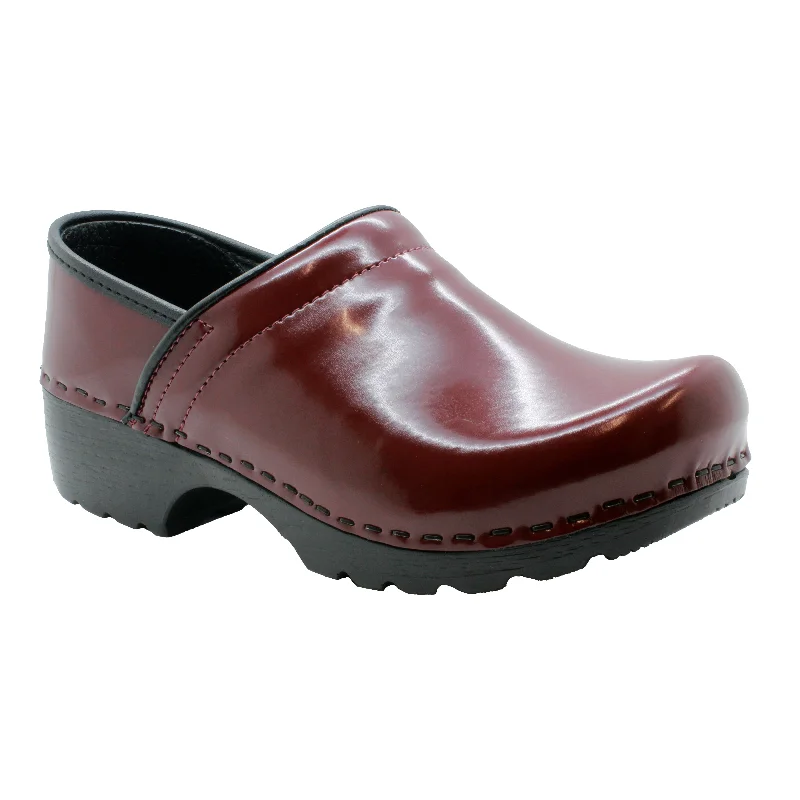 BJORK Women's Swedish Professional Maroon Patent Leather Clogs