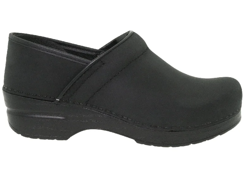 DANSKO Men's Narrow Professional Black Oiled Leather Clogs